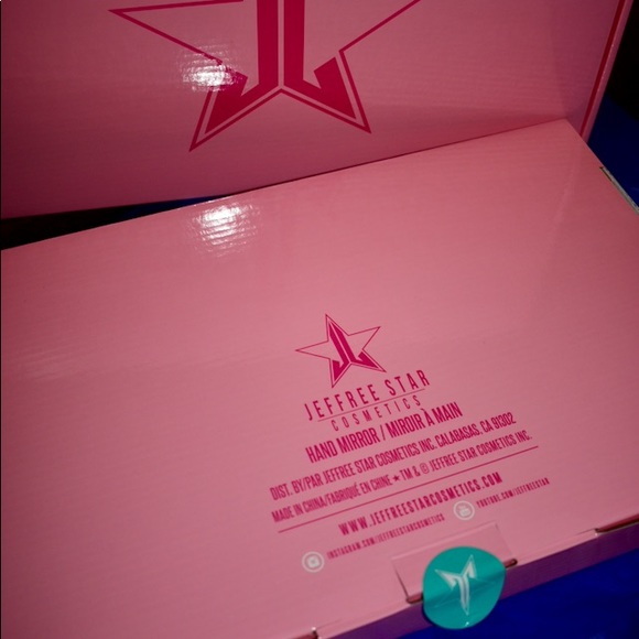 Jeffree Star Tiffany Mirror - Picture 5 of 6